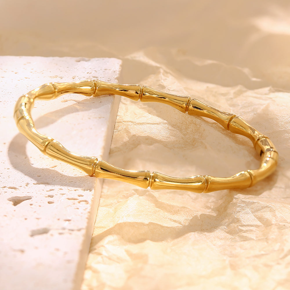 Gold Bangle Bracelet – Waterproof & Tarnish Free | Daph Quality